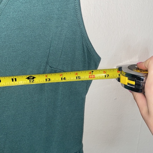 🎱Green faux button up dress! - Picture 5 of 6